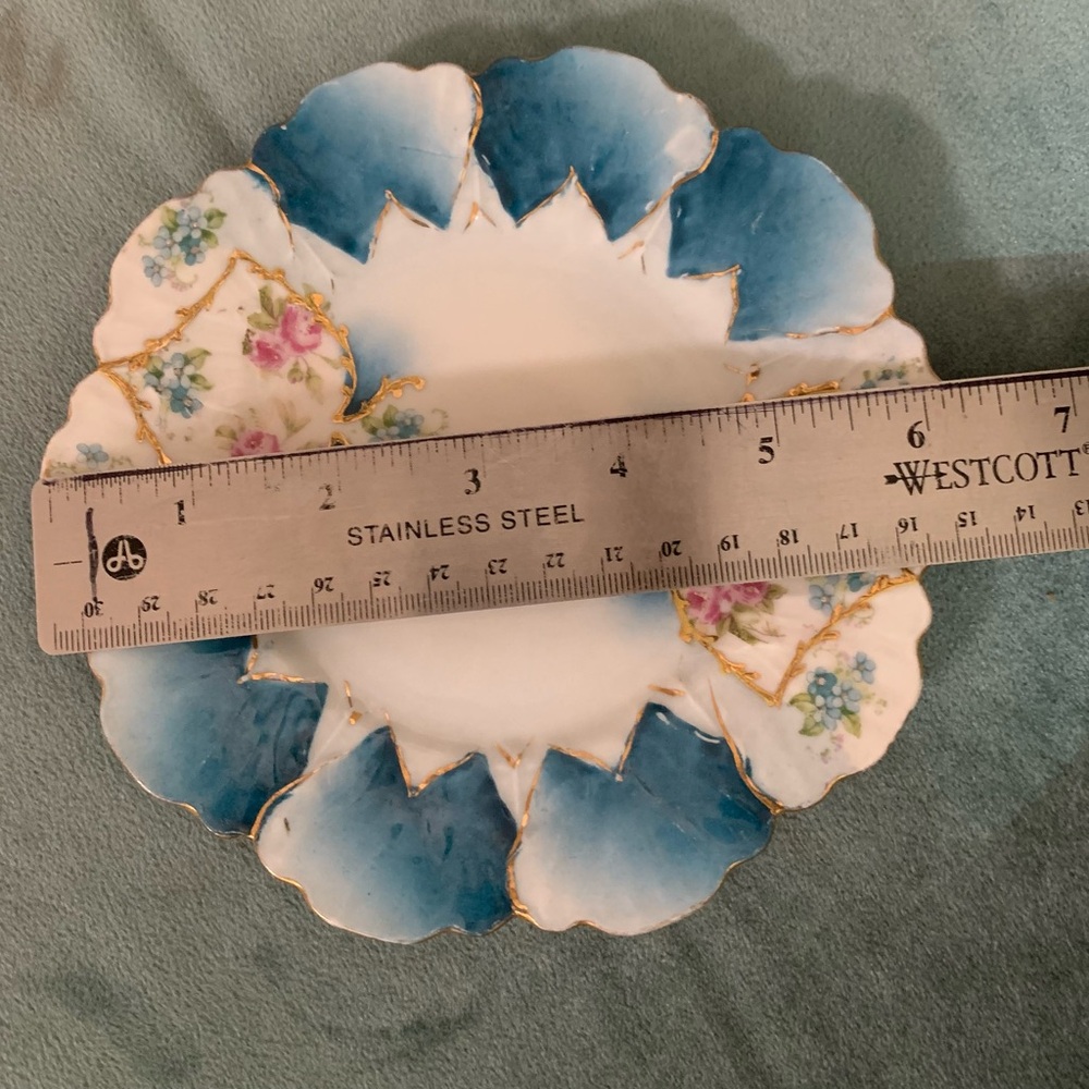 Vintage Porcelain Plate - Picture 9 of 9